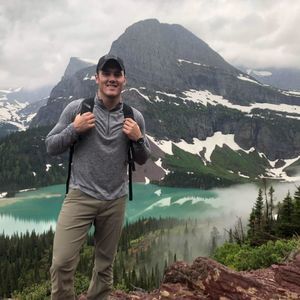 Meet your Posher, Zach